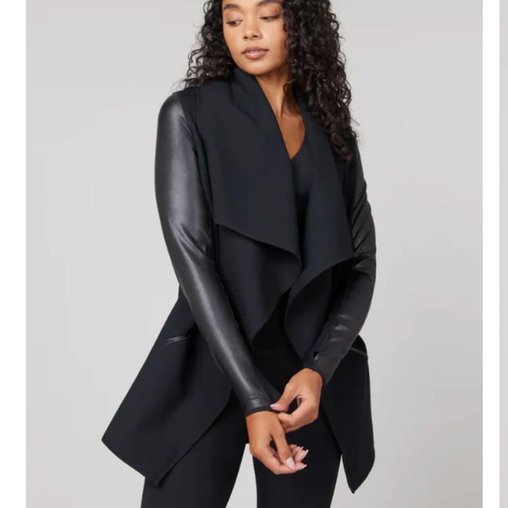 SPANX Drape Front Jacket L Black Ponte Career Minimalist Travel Edgy Streetwear - Picture 16 of 16